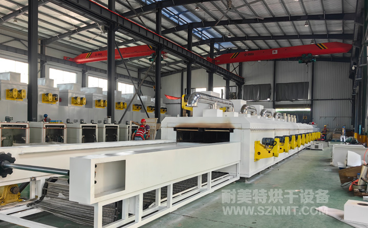 太陽(yáng)能板高溫分解爐